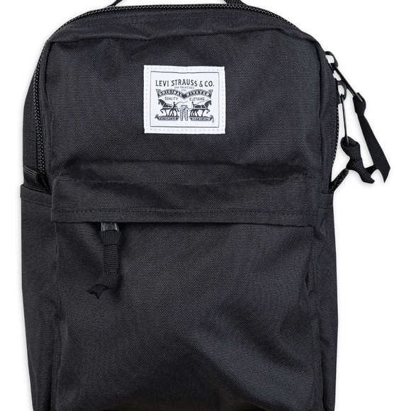 BNWT levi's back pack - Picture 2 of 6